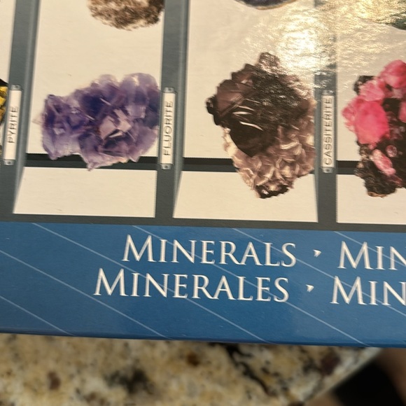 Eurographics 1000 piece puzzle. “Gems”. - Picture 2 of 3